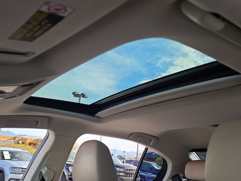 Used 2018 Lexus GS 350 GS 350 w/ Premium Package image 16