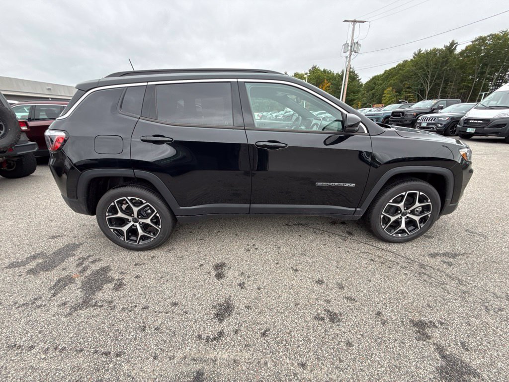 New 2026 Jeep Compass Limited AWD/4WD image 6