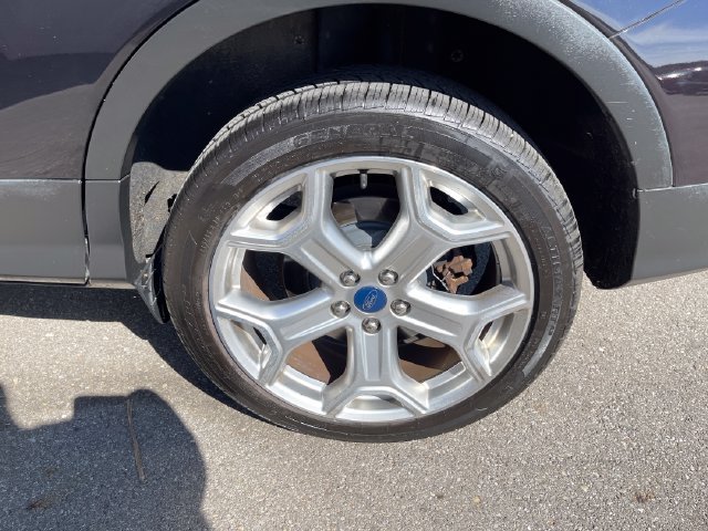 Used 2019 Ford Escape Titanium AWD/4WD image 41