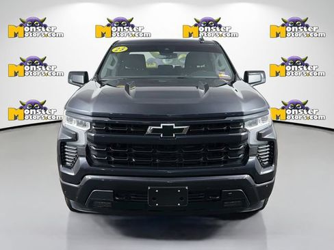 Used 2023 Chevrolet Silverado 1500 RST w/ Max Trailering Package AWD/4WD image 2