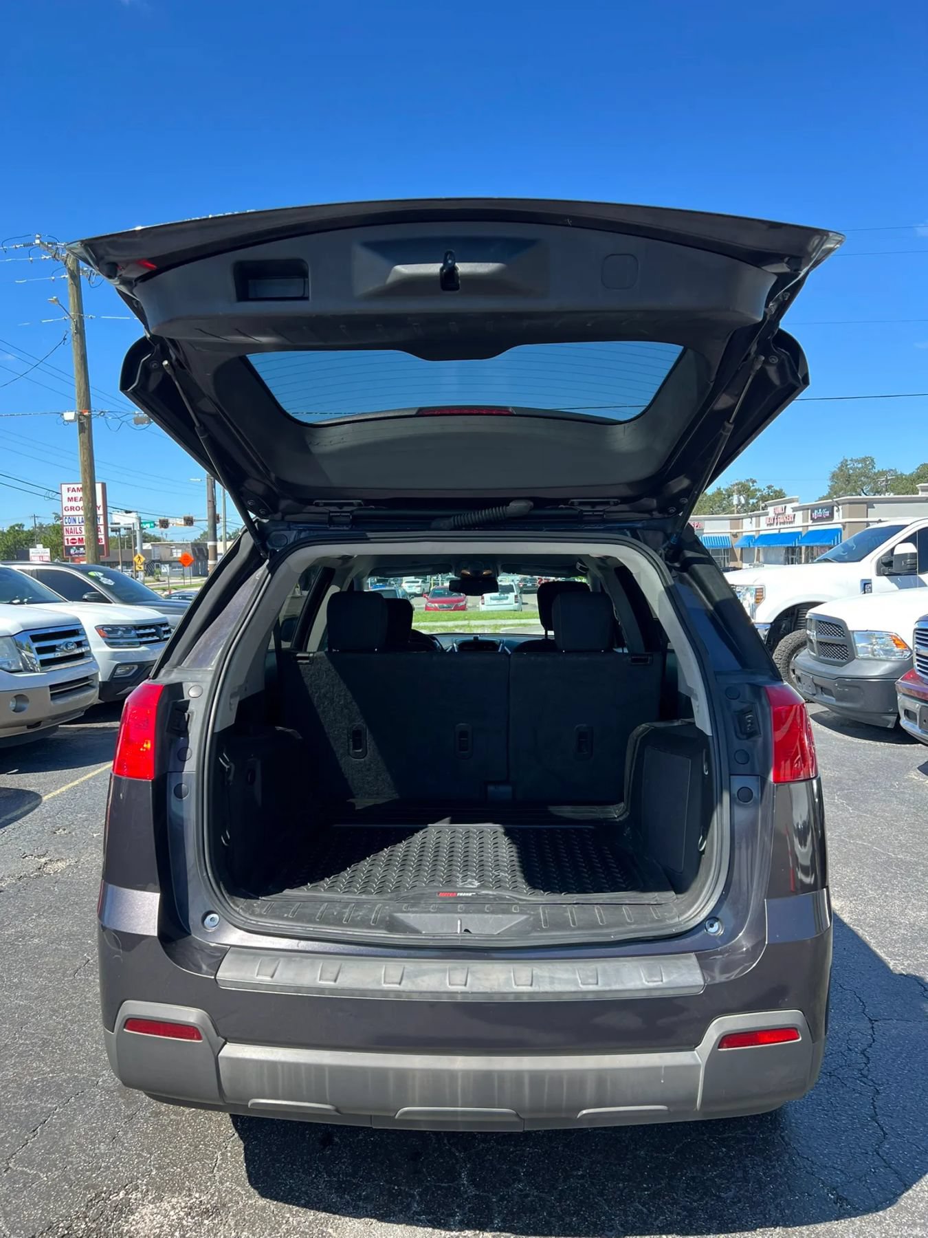 Used 2015 GMC Terrain SLE FWD image 19