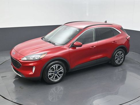 Used 2020 Ford Escape SEL FWD image 9