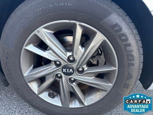 Used 2019 Kia Optima LX FWD image 13
