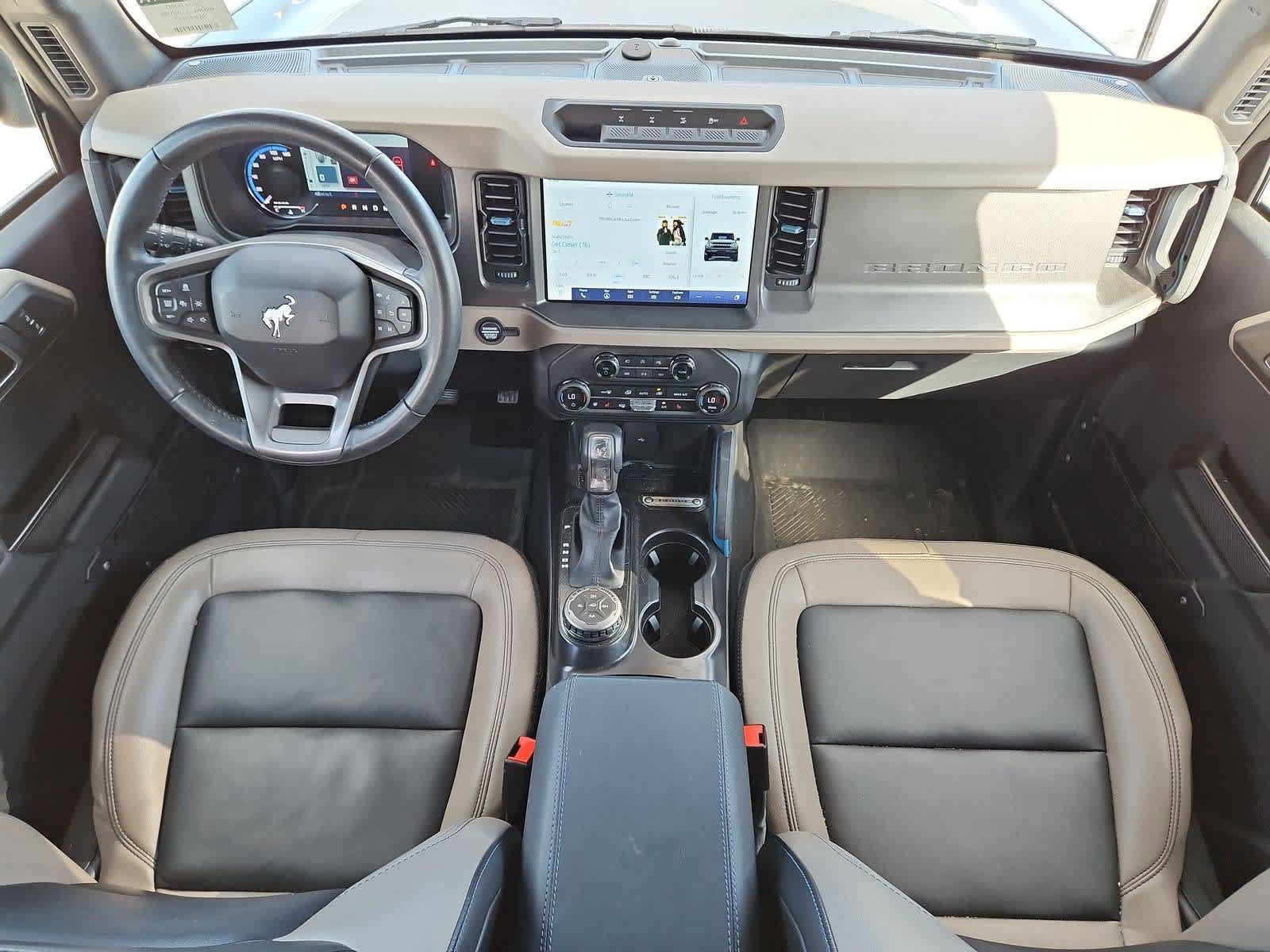 Used 2024 Ford Bronco Wildtrak AWD/4WD image 14