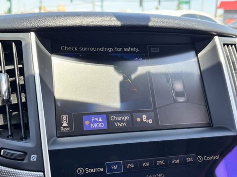 Used 2017 INFINITI Q50 3.0t Premium w/ Driver Assistance Package RWD image 26