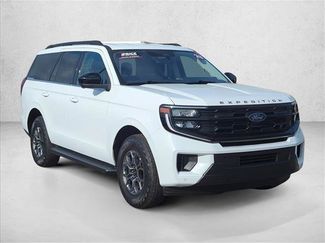 Used 2025 Ford Expedition Active RWD video 3