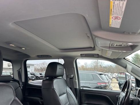 Used 2019 GMC Sierra 3500 Denali w/ Duramax Plus Package image 21