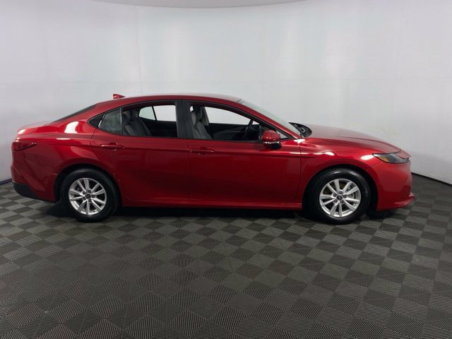 Used 2026 Toyota Camry LE w/ Convenience Package FWD image 11
