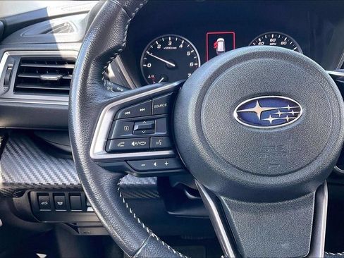 Used 2024 Subaru Ascent Premium w/ Convenience Package AWD/4WD image 18