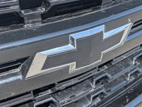 Used 2021 Chevrolet Tahoe Z71 AWD/4WD image 39