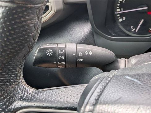 Used 2022 Toyota Tundra SR5 w/ SR5 Premium Package AWD/4WD image 16
