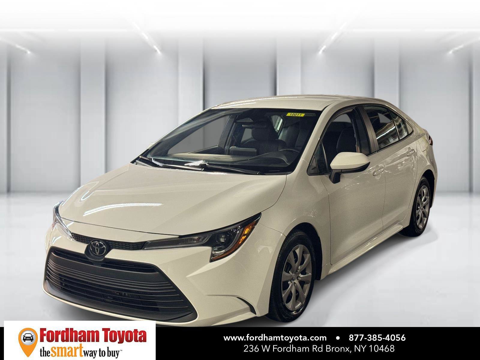 Used 2023 Toyota Corolla LE FWD image 4