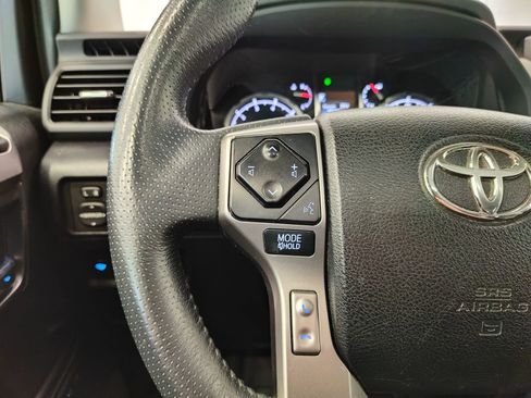 Used 2021 Toyota 4Runner Limited AWD/4WD image 24