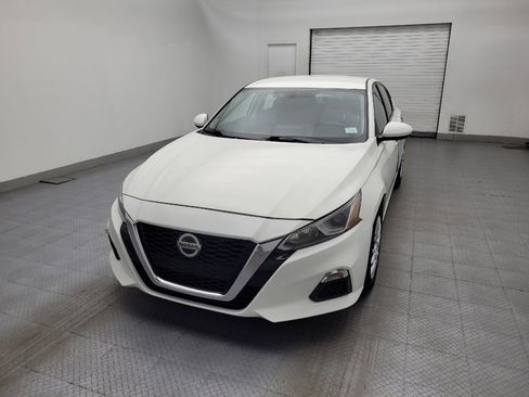 Used 2020 Nissan Altima 2.5 S FWD image 15