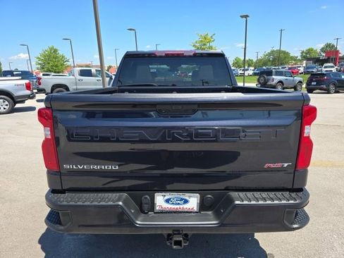 Used 2022 Chevrolet Silverado 1500 RST image 4