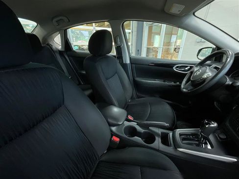 Used 2019 Nissan Sentra SV FWD image 29