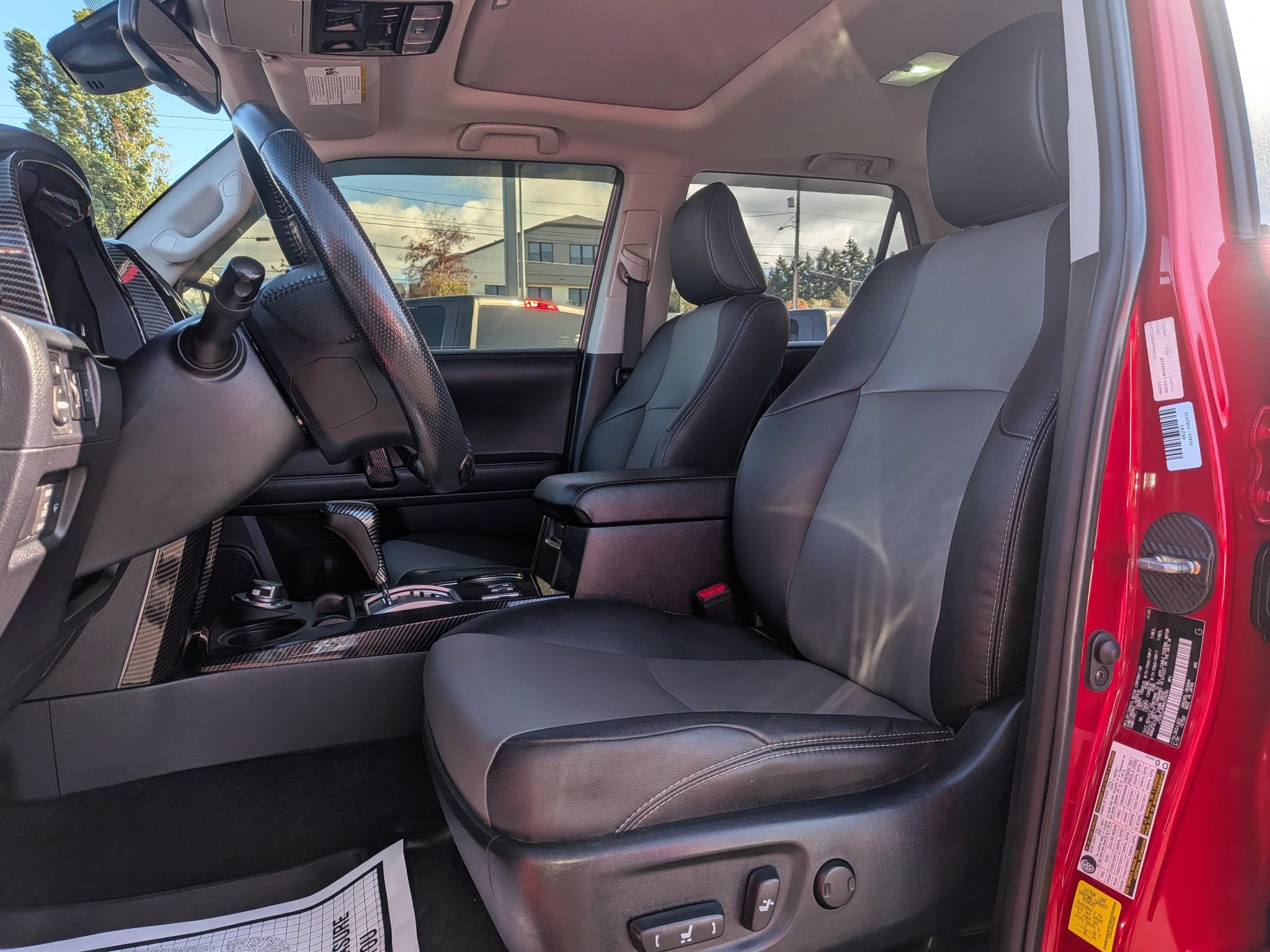 Used 2024 Toyota 4Runner SR5 Premium w/ Moonroof Package AWD/4WD image 5