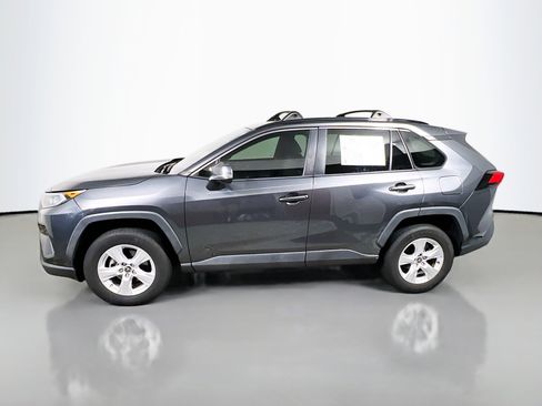 Used 2021 Toyota RAV4 XLE image 9