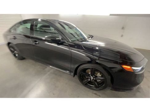 Certified 2024 Honda Accord Sport image 2