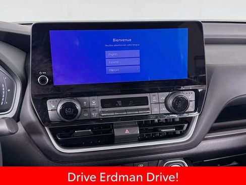 Certified 2024 Toyota Grand Highlander FWD image 20