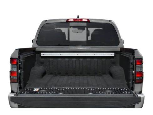 Used 2025 Nissan Frontier PRO-4X AWD/4WD image 14