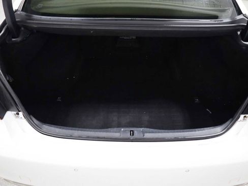 Used 2011 Lexus LS 460 w/ Comfort Pkg image 38