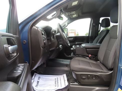 Used 2025 Chevrolet Silverado 2500 Custom w/ Custom Value Package AWD/4WD image 19