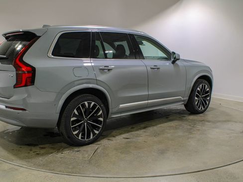 New 2026 Volvo XC90 T8 Ultra w/ Protection Package Premier image 5