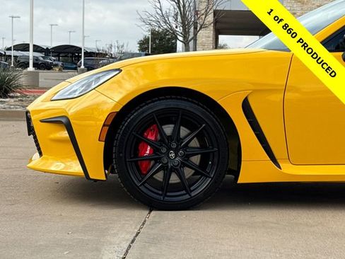 New 2026 Toyota GR86 YUZU Limited image 5