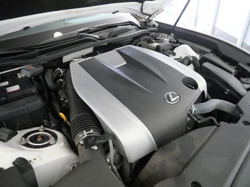 Used 2015 Lexus RC 350 AWD w/ Luxury Package image 12
