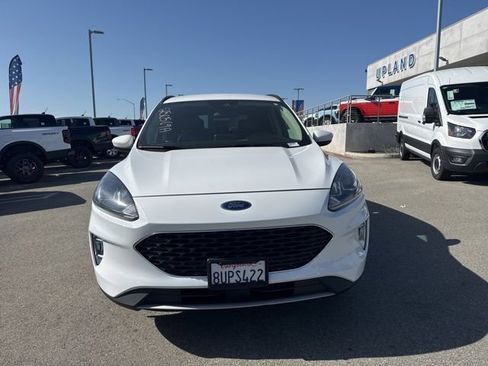 Used 2020 Ford Escape SEL image 2