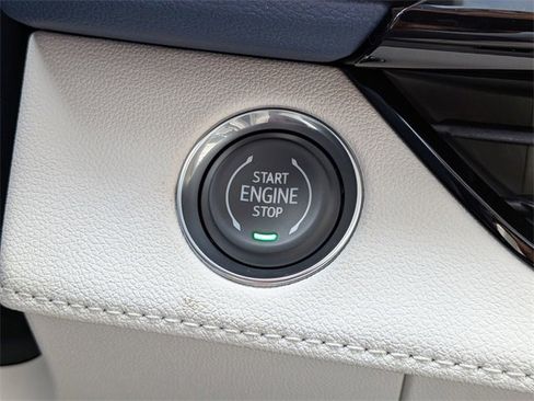 New 2026 Buick Enclave Avenir image 24