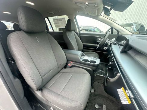 New 2026 Hyundai Ioniq 9 SE image 26