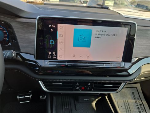 New 2026 Volkswagen Atlas SEL Premium R-Line image 9