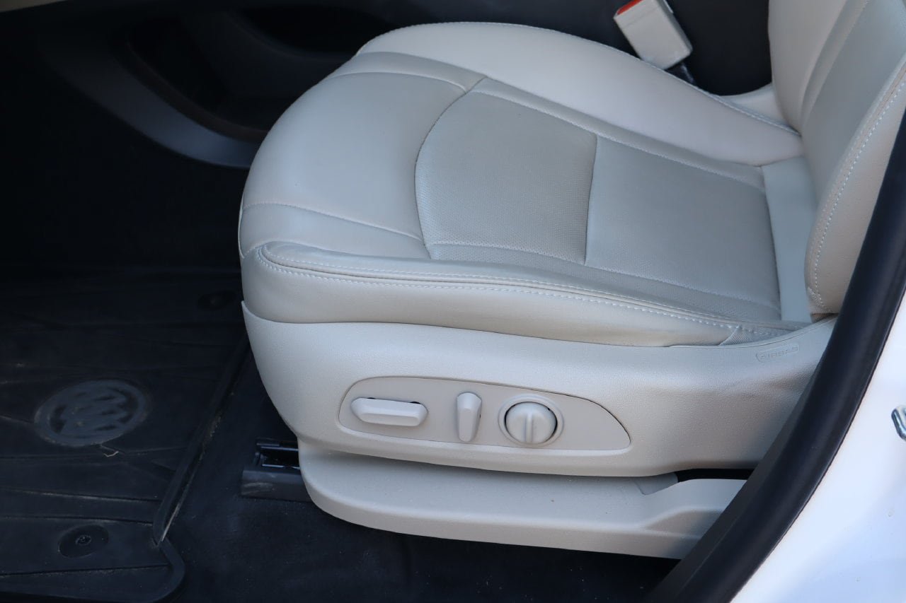 Used 2019 Buick Enclave Premium FWD image 15