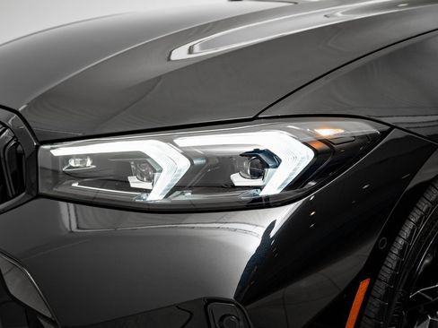 New 2026 BMW 330i xDrive Sedan w/ M Sport Package image 16