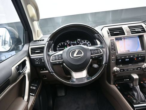 Certified 2021 Lexus GX 460 Premium w/ Premium Package AWD/4WD image 31