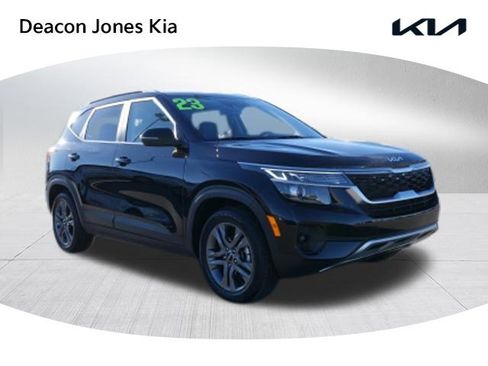 Used 2023 Kia Seltos S w/ Navigation Package image 1