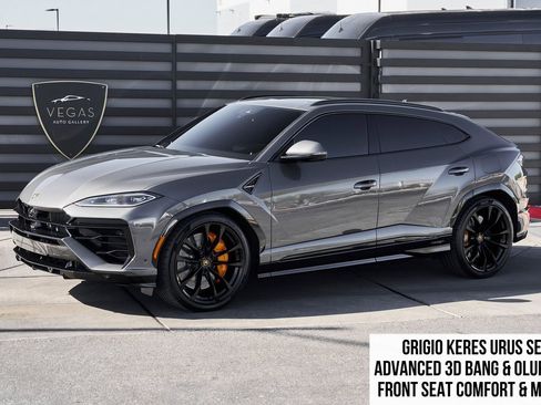 Used 2025 Lamborghini Urus SE image 1