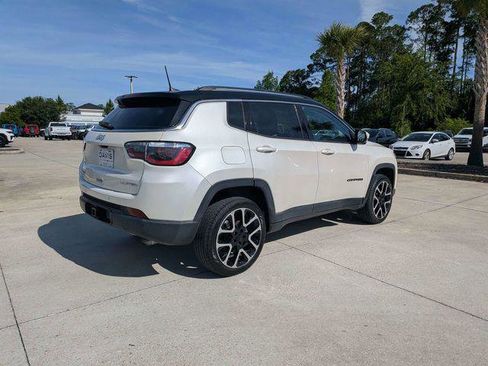 Certified 2018 Jeep Compass Limited w/ Navigation Group AWD/4WD image 3