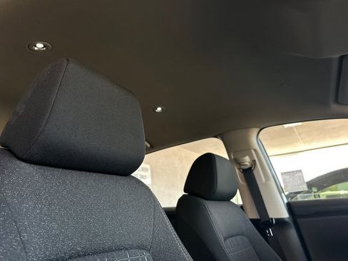 Used 2025 Honda HR-V LX image 16