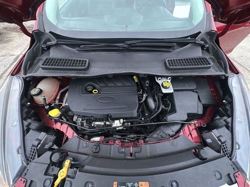 Used 2017 Ford Escape Titanium image 27