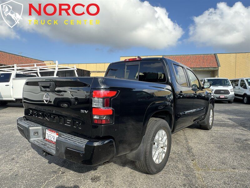 Used 2022 Nissan Frontier SV RWD image 6