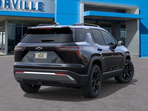 New 2026 Chevrolet Equinox LT FWD image 4