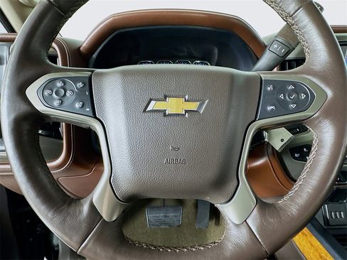 Used 2015 Chevrolet Silverado 3500 High Country image 41