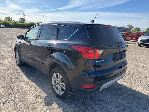 Used 2019 Ford Escape SE AWD/4WD image 2