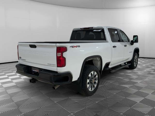 Used 2026 Chevrolet Silverado 2500 Custom w/ Custom Value Package AWD/4WD image 5