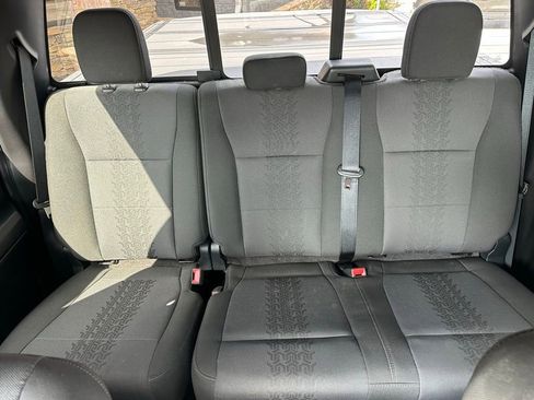 Used 2018 Ford F150 XLT w/ Equipment Group 302A Luxury AWD/4WD image 35