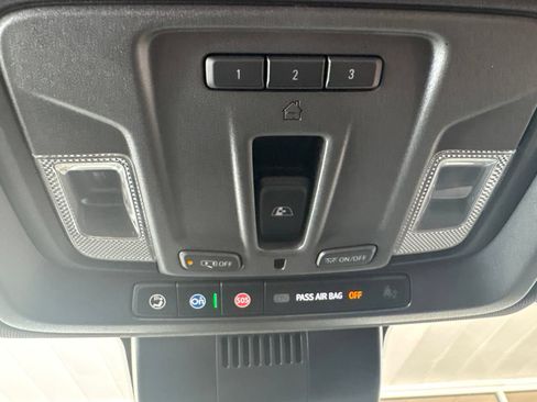 Used 2024 GMC Sierra 1500 AT4 w/ Technology Package AWD/4WD image 21