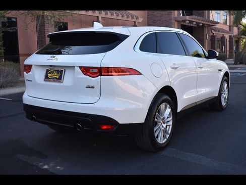 Used 2019 Jaguar F-PACE Prestige AWD/4WD image 7